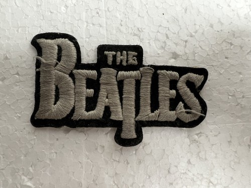 THE BEATLES Logo Embroidered Iron-on Patch - Vintage 90s