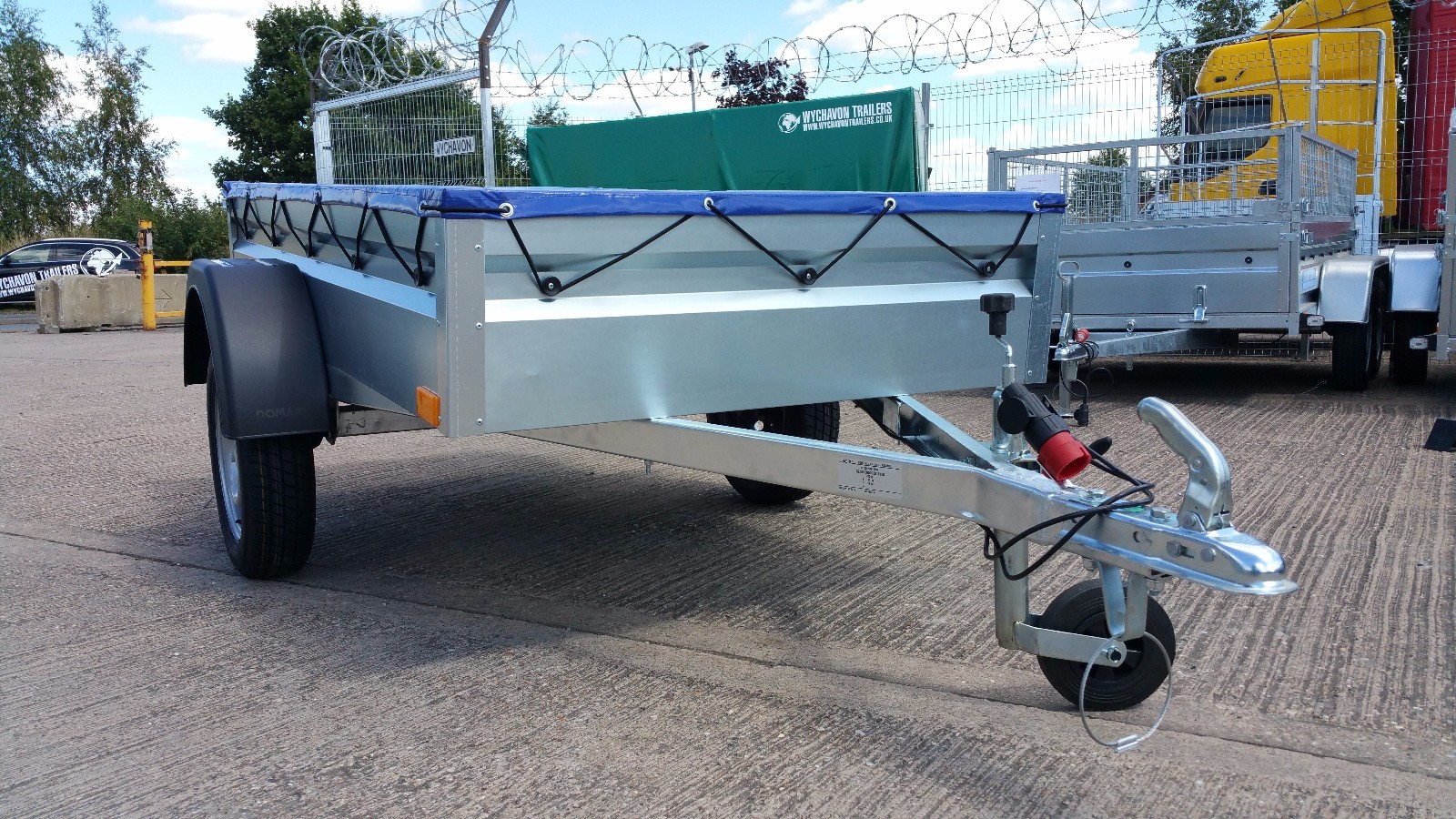 BRAND NEW FLAT TARPAULIN COVER FOR BOX TRAILER 6X4 WYCHAVON TRAILERS