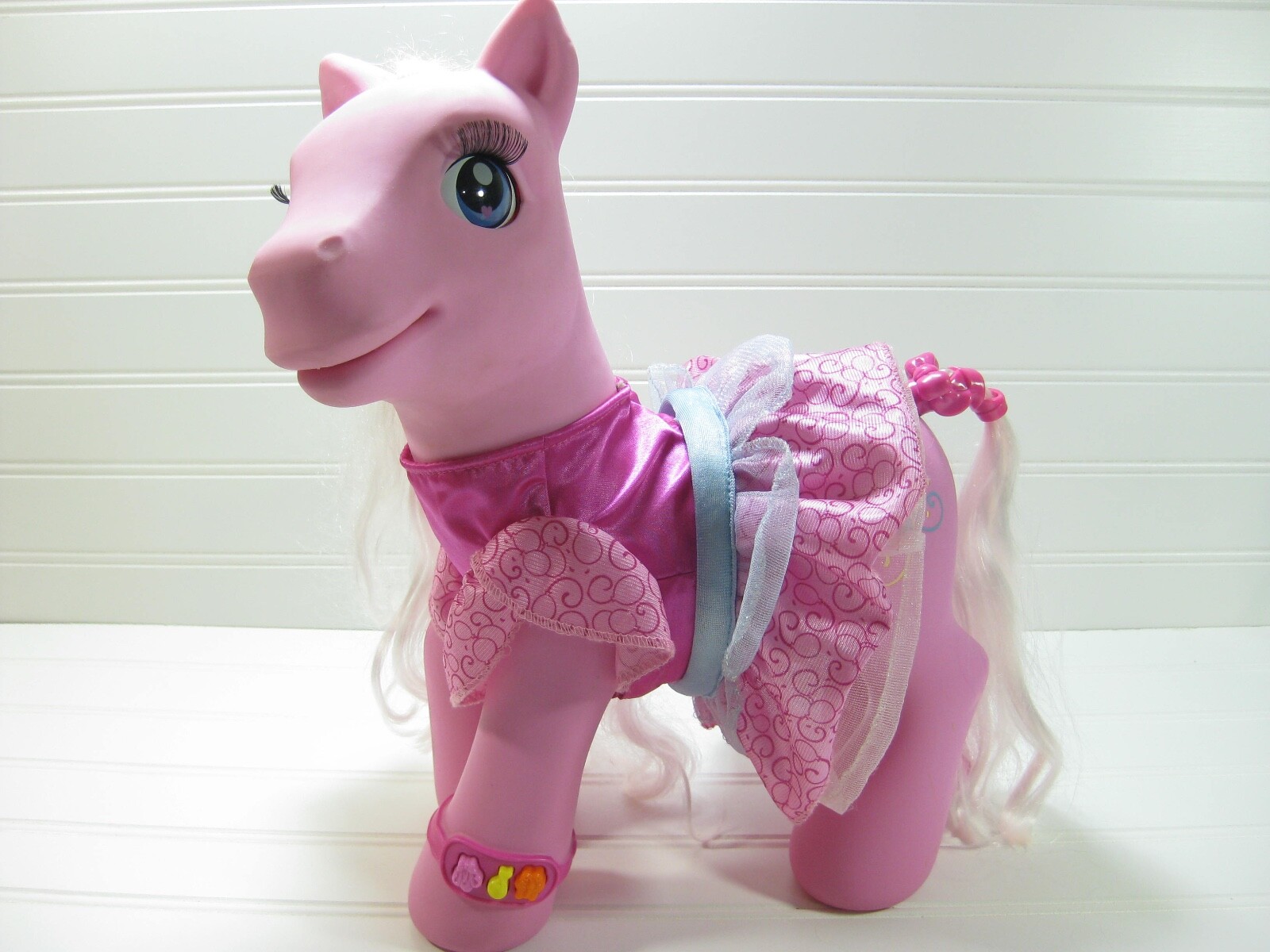 dancing pony toy