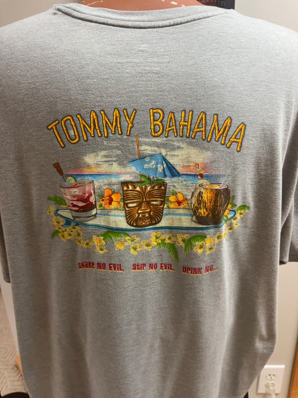 TOMMY BAHAMA SHAKE NO EVIL STIR NO EVIL DRINK NO... T-SHIRT XXXL