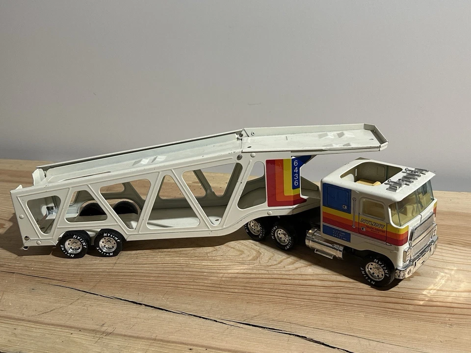 Nylint Car Carrier 1/24 Scale Pressed Steel Nice Condition White 6436 - Image 2 of 4