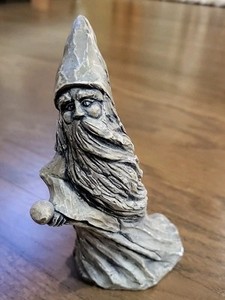 Mount St. Helens GENUINE Volcanic Ash Wizard Sculpture Figurine vintage