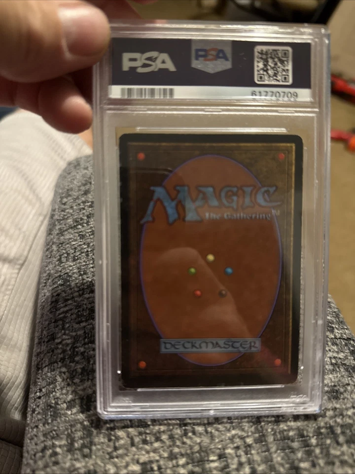 Gwendlyn Di Corci Magic: The Gathering Legends Card 1994 PSA 6 - Image 2 of 2