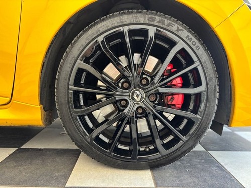 2018 Renault Clio 1.6 RS Trophy Nav Hatchback 5dr Petrol Euro 6 (s/s) (220 ps) H - Picture 10 of 24