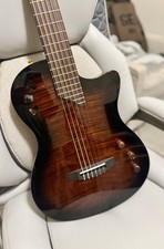 Guitarra Eléctrica Acústica Cordoba Stage - Cuerda de Nylon - Tobacco Sunburst