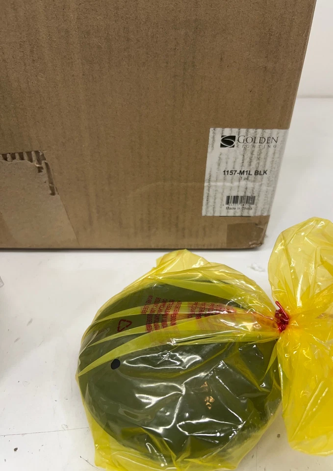 Golden Lighting Payton 1-Light Black Pendant Clear Glass 1157-M1L BLK - Image 3 of 3