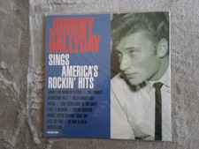 Johnny Hallyday sings