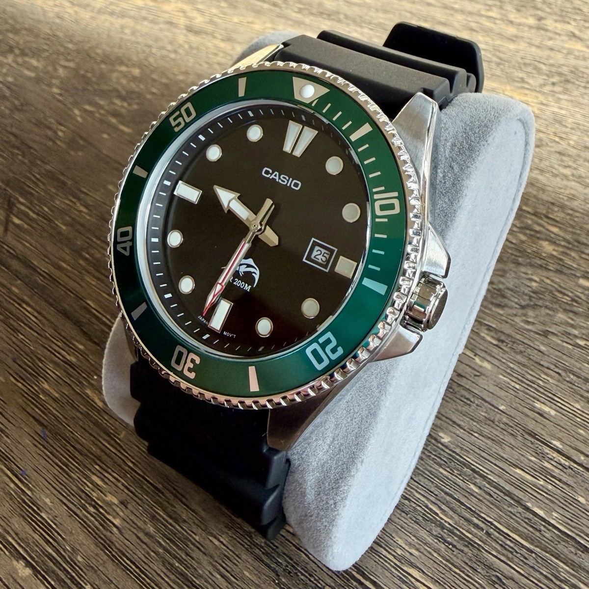 Casio MDV-106 