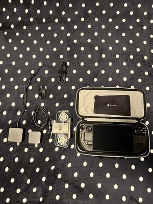 Steam Deck LCD 512 GB BLACK With Carrying Case Charger Dock  and Fan