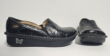 Alegria Debra Slip-on Black Embossed Leather Nursing Shoes, Sz 7-7.5 37