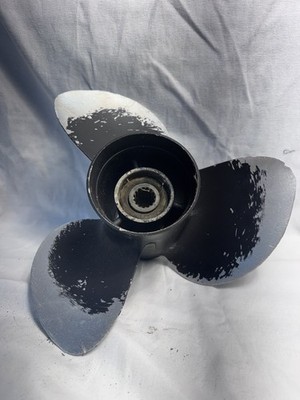 SOLAS 3411-135-15 Amita 3 Aluminum 3-Blade Propeller-RH, 13.5 Diameter x 15