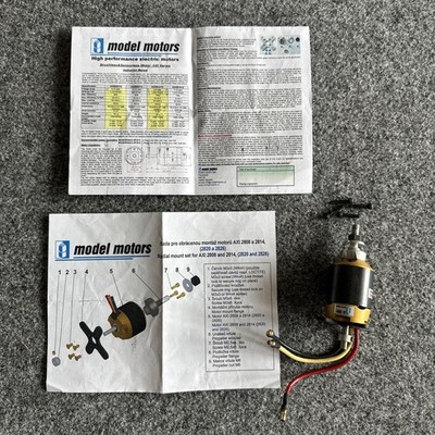 AXI Model Motors 2820/12 RC Brushless Motor, good condition w/ instructions