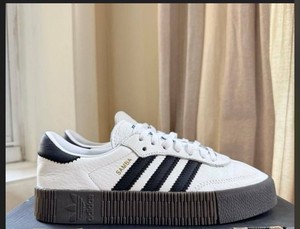 adidas gazelle silver green womens Adidas Women's Samba OG Pink Spark