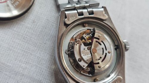 Vintage Rolex Datejust 6827 Gray Dial 31mm MID-SIZE Automatic Watch 1977 - Picture 21 of 24