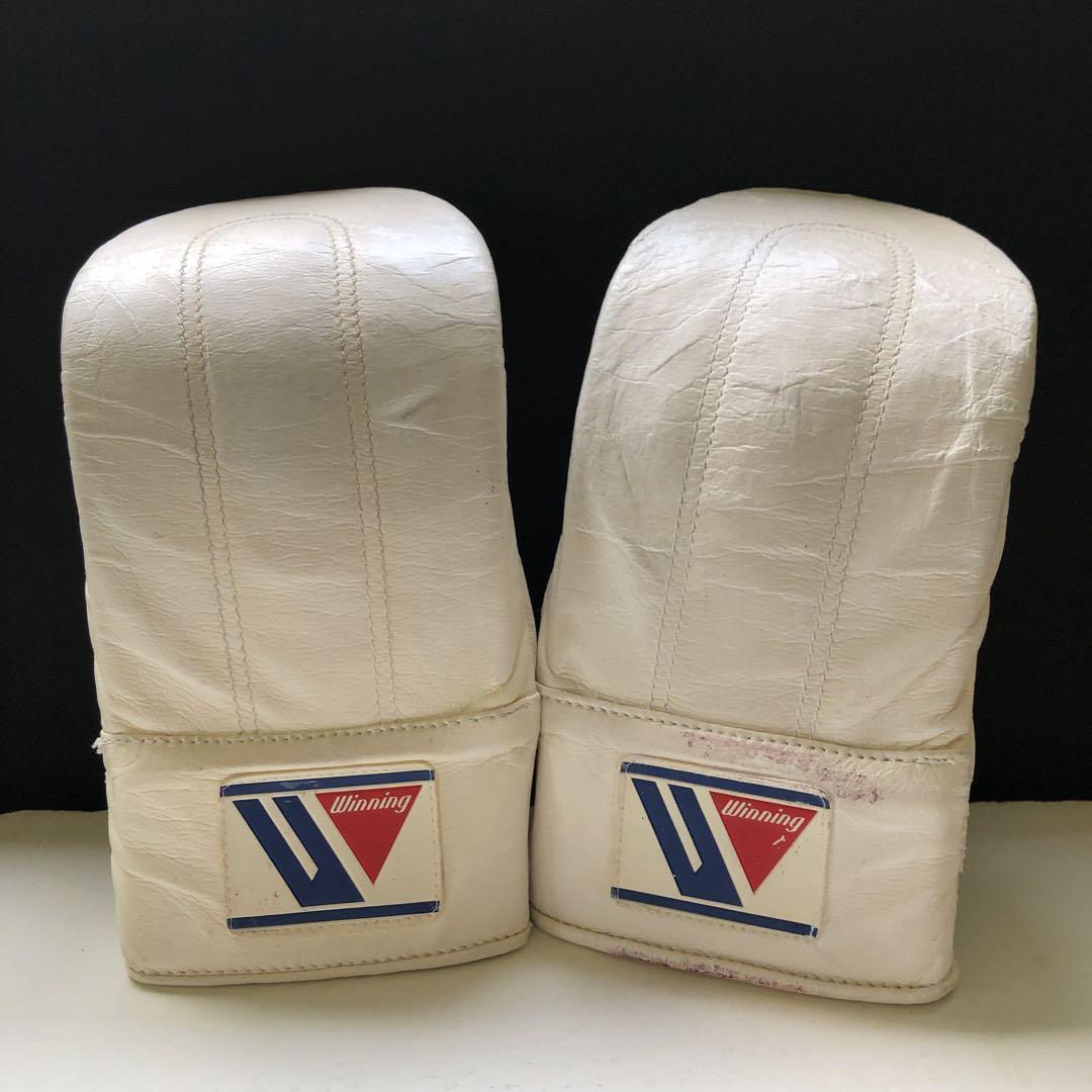 【美品・試着のみ】　Winningパンチンググローブ　SB-2000 Winning Boxing Punching Gloves Red Rubber band type SB-2000