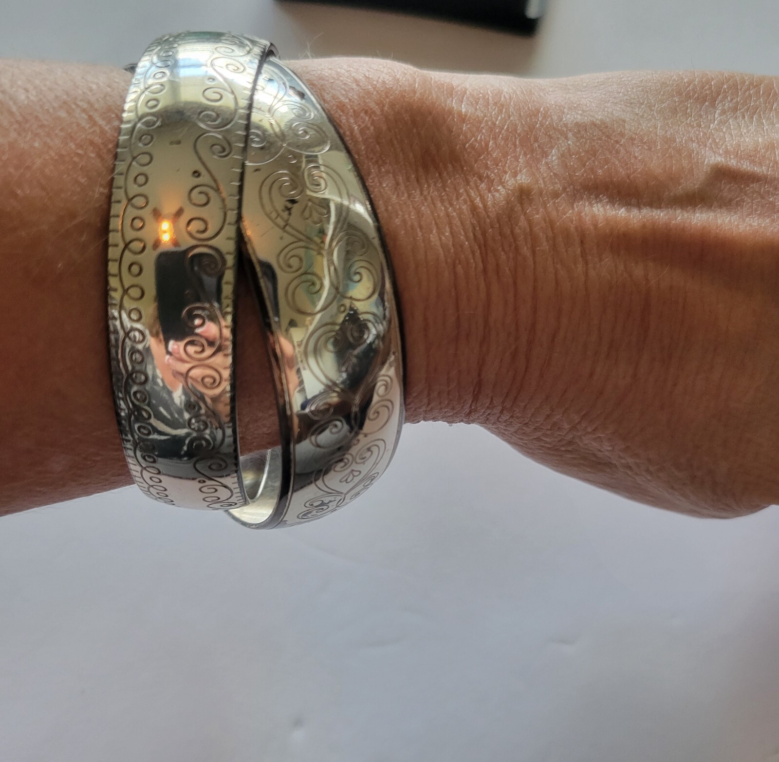 Brighton Double Interlocking Etched Silver Bangle… - image 4