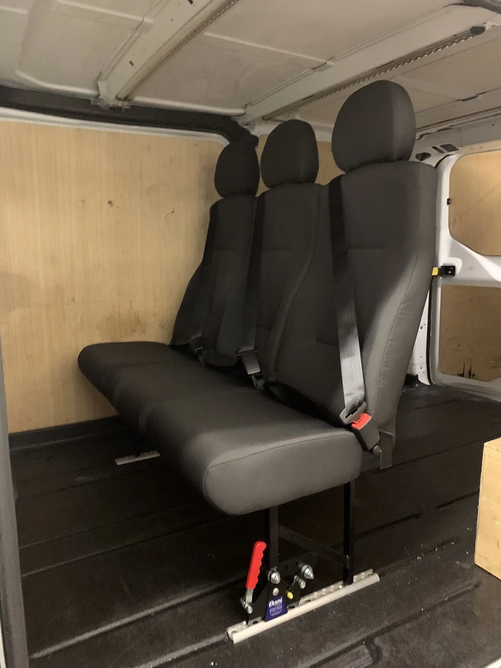 triple  quick release  rear van seats    m1 certified  insurance approved  - Image 2 of 4
