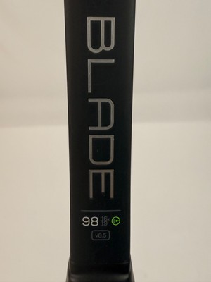 Wilson Blade 98 16x19 Countervail Black Edition, 4 1/4 Excellent 9