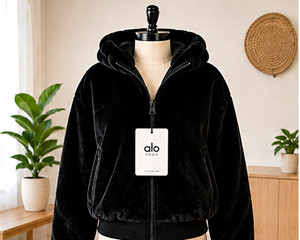 Alo Yoga Faux Fur Foxy Jacket | eBay