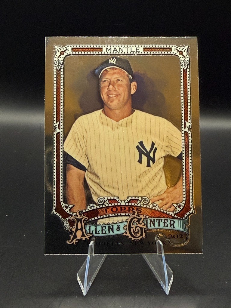 Mickey Mantle 2025 Topps Allen & Ginter Chrome #19 New York