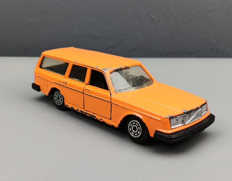 VOLVO 264 BREAK Vert NOREV JET CAR 1:43 sans boite