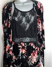 Conjunto de bata y camisón INC talla XL terciopelo floral encaje camisón