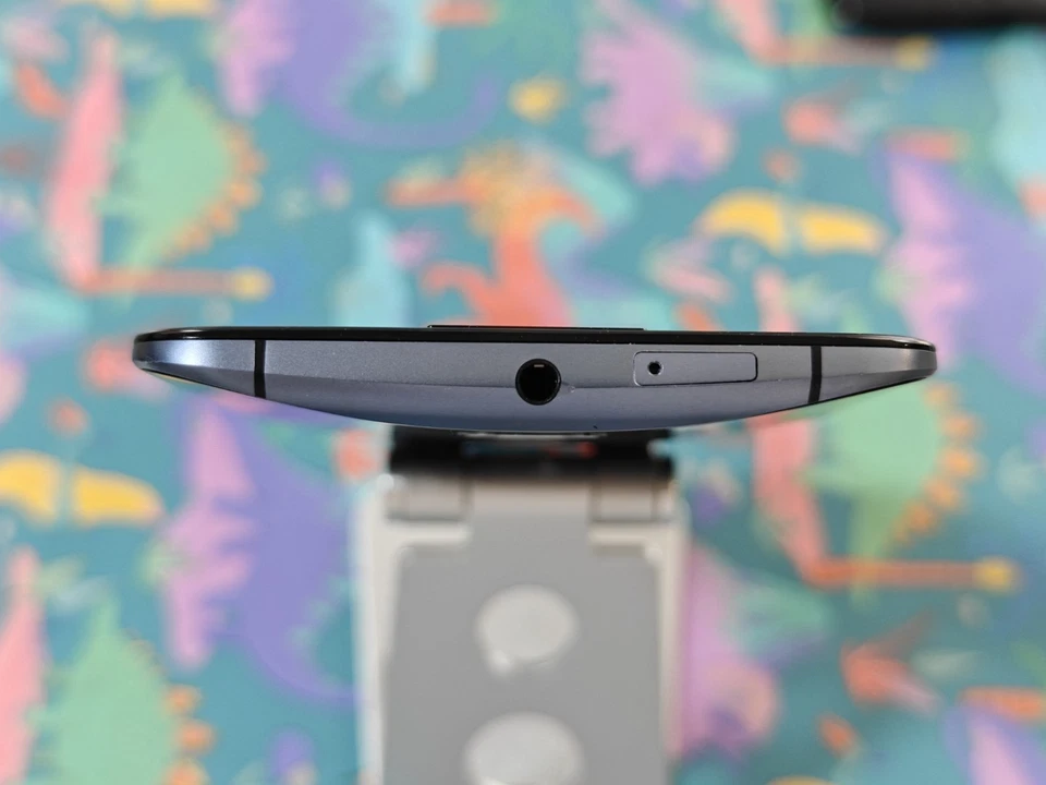 Motorola Nexus 6 (Unlocked) 32GB Blue 3GB RAM (Unlocked) Smartphone - Image 4 of 4