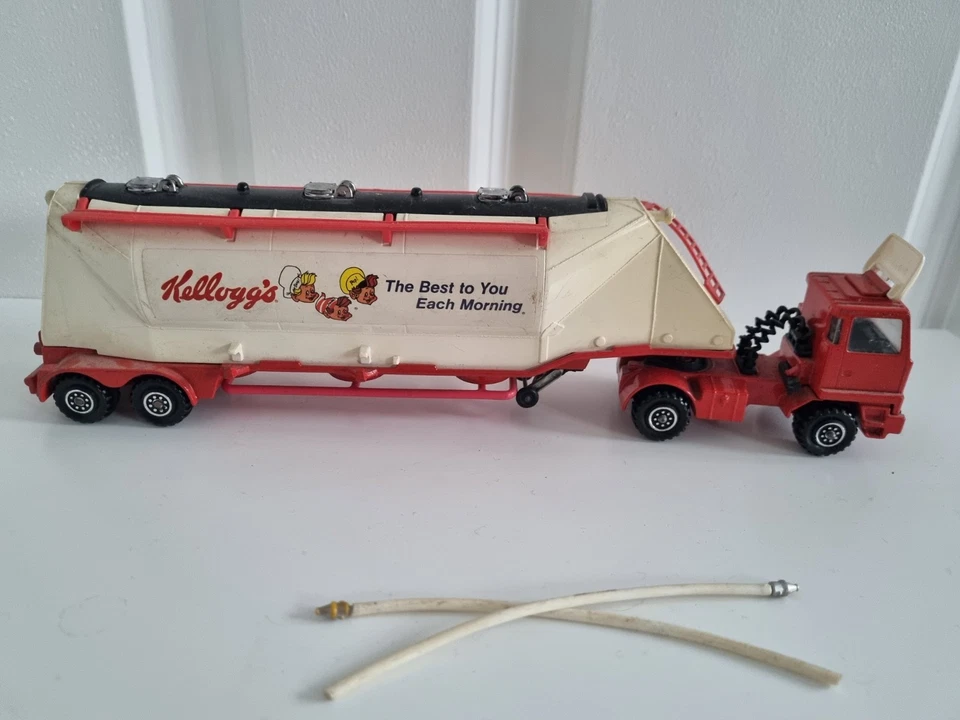 Matchbox BEDFORD LORRY  KELLOGGS Grain Transporter 1979 Superkings  - Image 4 of 4