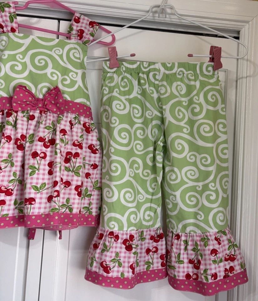 Ann Loren Youth Girls Size 6 - 2 Piece Outfit Ruffle Pants Tunic Top - Image 3 of 4