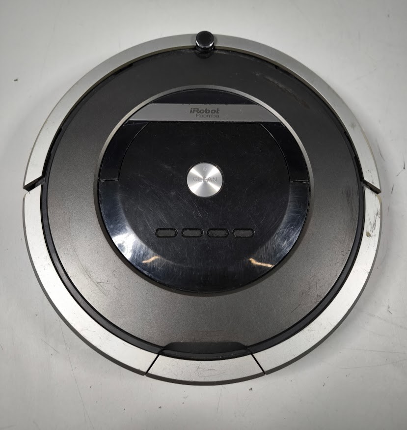 iRobot Roomba 870 Vacuum Robot - For Parts, Signs of Use, Not
