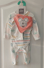New DISNEY Baby 0-3 Months Mickey Mouse & Fri...
