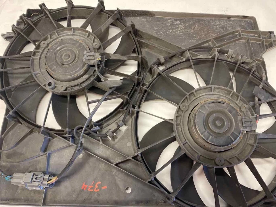 Conjunto de ventilador de motor de refrigeración eléctrico Dodge Magnum 2005-2007 3,5 L A/T Wagon G Foto 4 de 4