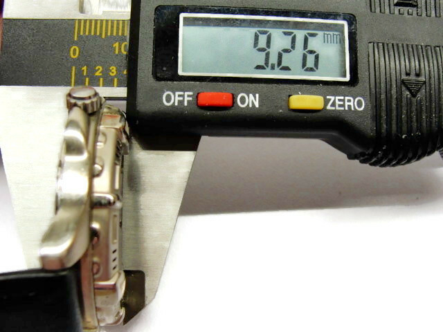 New RELIC wet Date Watch Analog Quartz Water resistant 50m New Battery ...