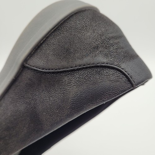 Clarks Cloud Steppers AYLA Womens Sz 7.5 Comfort Soft Cushioned Slip On Loafers - Picture 13 of 14
