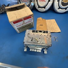 1965 - 1966 Pontiac Am Mechanical Push Button Radio Delco 7289752 Nos In Box Oem
