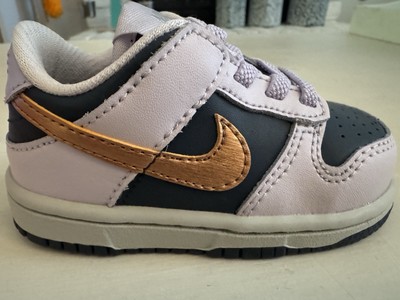 9 Pairs Of Children s Shoes Ranging In Size
