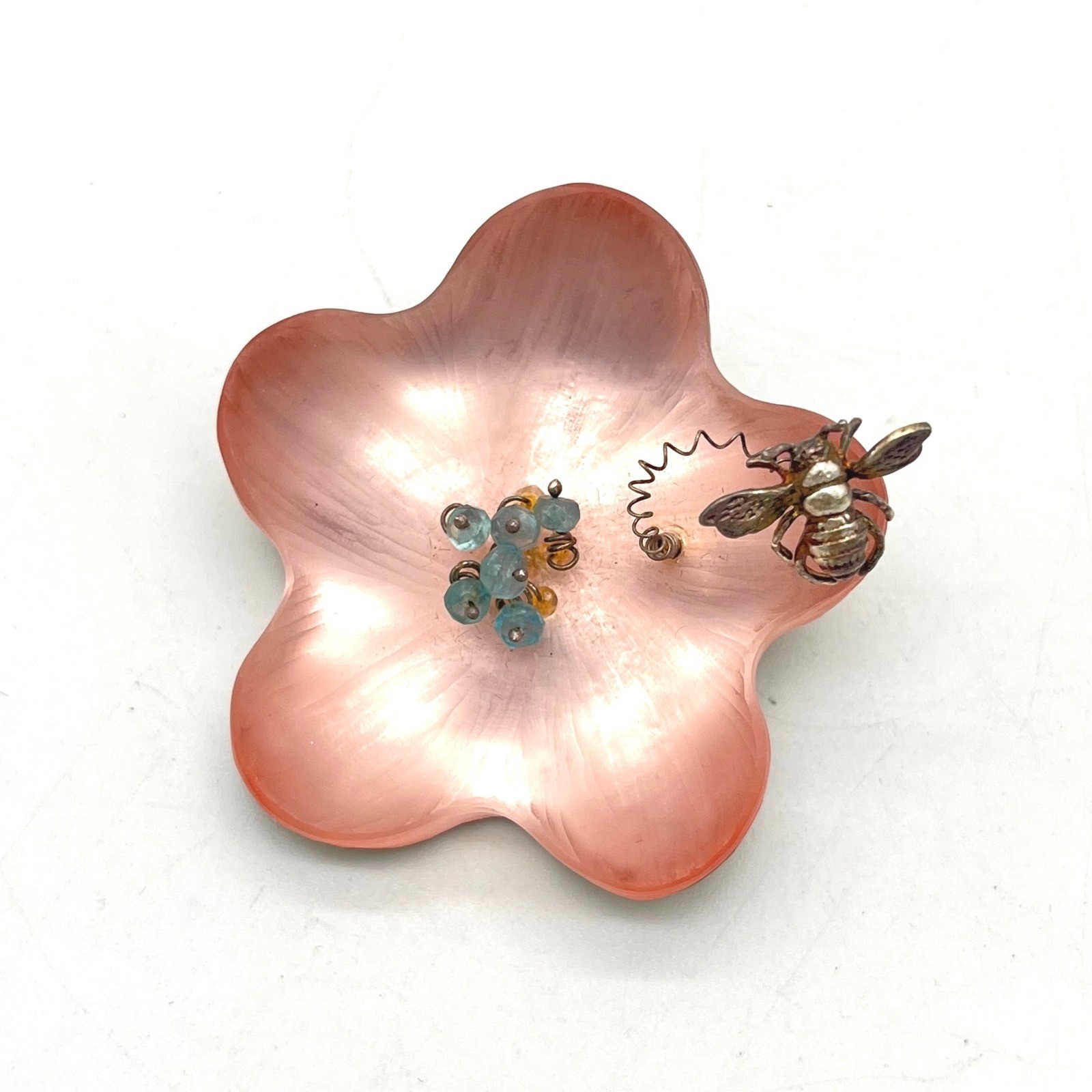 Rare Alexis Bittar Pink Lucite Flower Bee Brooch Pin Designer Jewelry ...