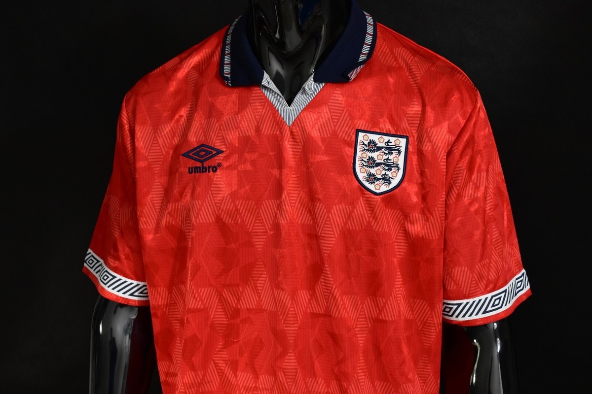 ウェア 90s~ old UMBRO ENGLAND T-shirt uniform UMBRO England 1990 World Cup Football Shirt Away remake SIZE XL