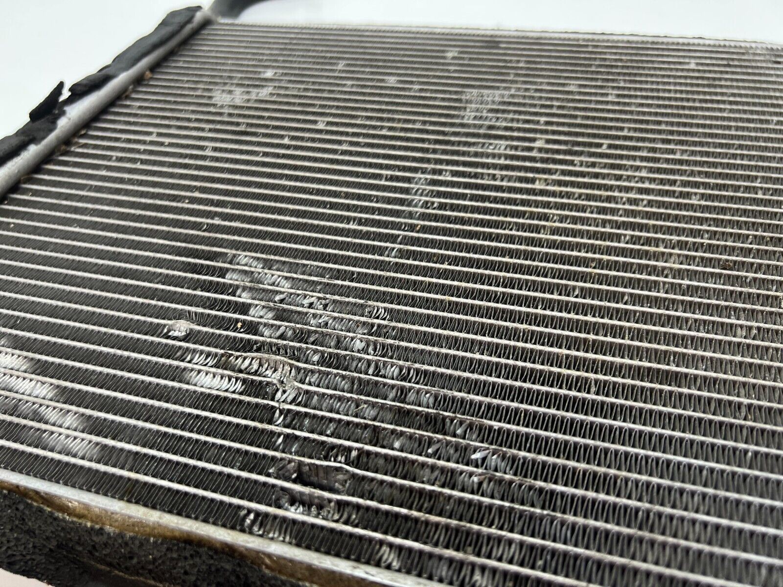MCLAREN 650 650S FRONT WATER COOLER RADIATOR OEM 