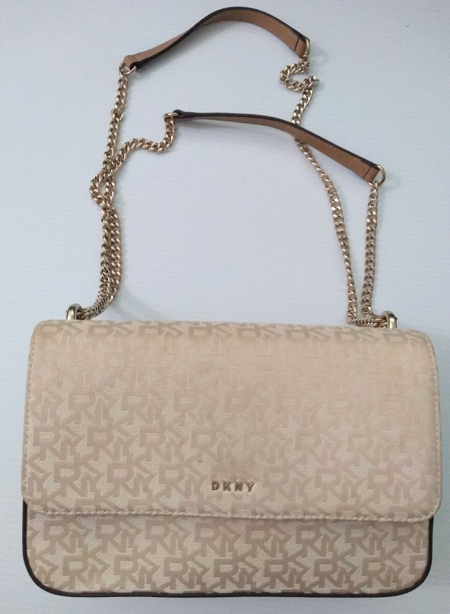 DKNY Sina Medium Flap Signature Logo Latte/Cream Jacquard DKNY Sina Medium Flap Signature Logo Latte/Cream Jacquard