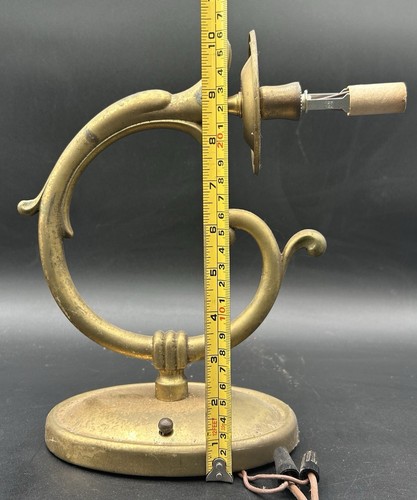 VINTAGE BRASS ELECTRICAL ITALIAN SCONCE. UNTESTED. - Picture 8 of 9
