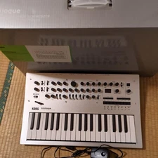 KORG minilogue Polyphonic Analog Synthesizer Tested Working Boxed w/ AC Adapter