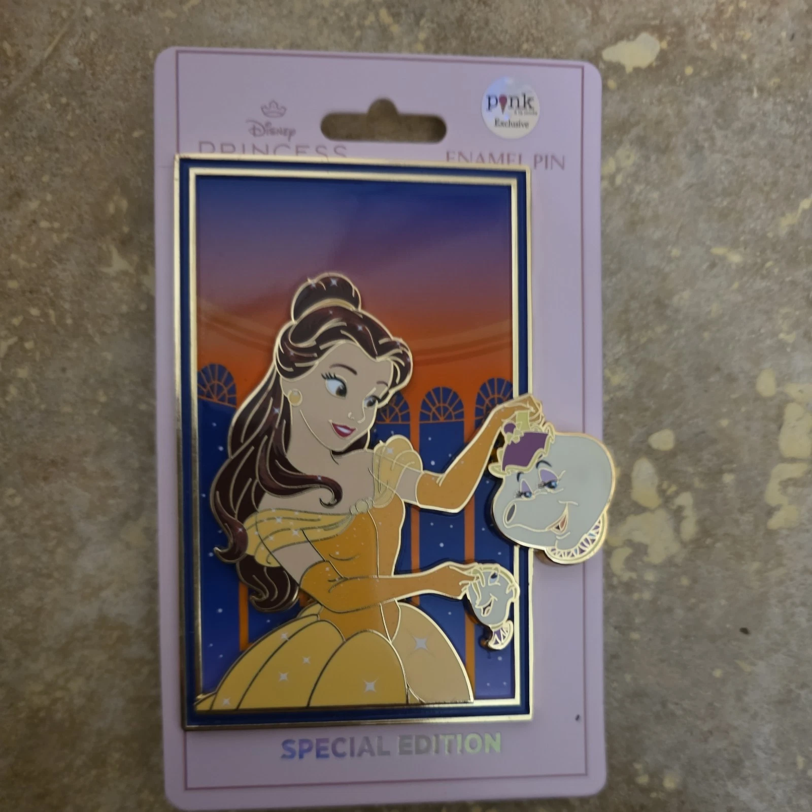 Pink A La Mode (PALM) SE 200 Disney Fairytale Realms Belle Beauty And The Beast