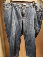 RightFit Moderately Curvy Catherines Size 26 PETITE Denim Jeans #1053