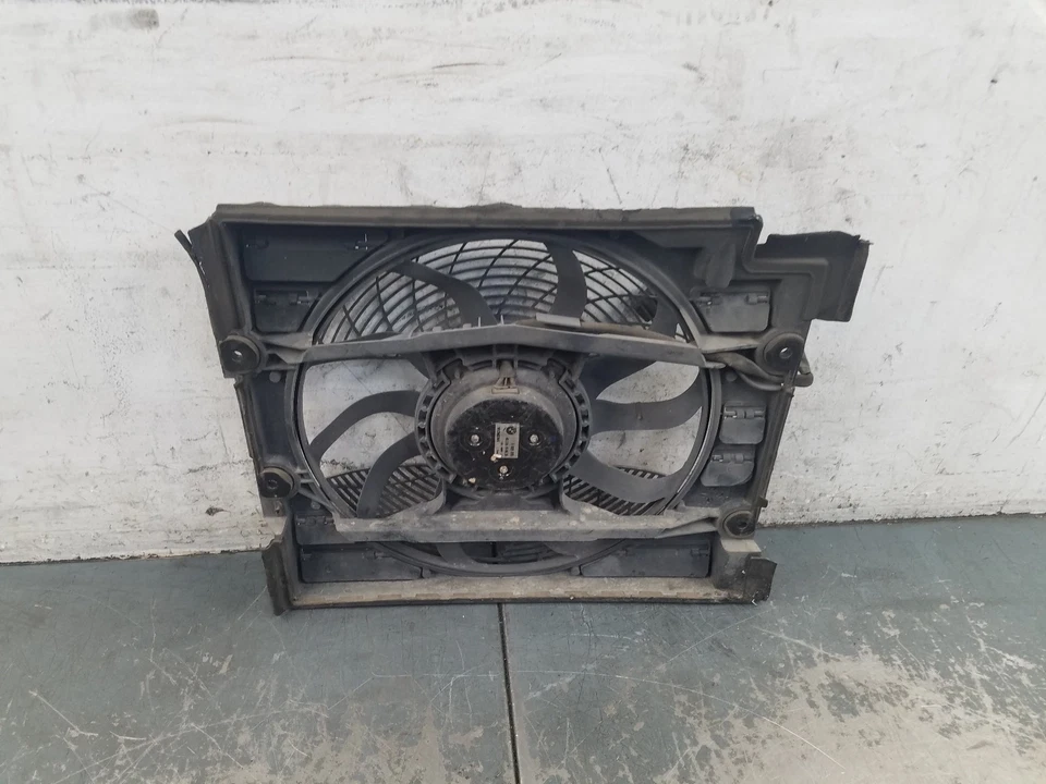 BMW M5 E39 2001 conjunto de ventilador de radiador #97647 V5 Foto 4 de 4