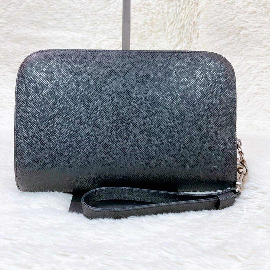 LOUIS VUITTON Taiga Baikal Ardoise M30182 From Japan F/S Rare LOUIS VUITTON Taiga Baikal Ardoise M30182 From Japan F/S Rare