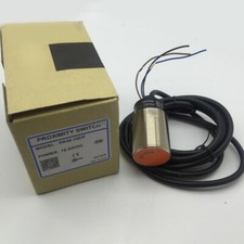 Autonics PR30-10DP Proximity Switch Sensor New One Free Shipping PR3010DP