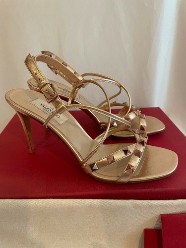 Valentino Garavani Rockstud Sandals 