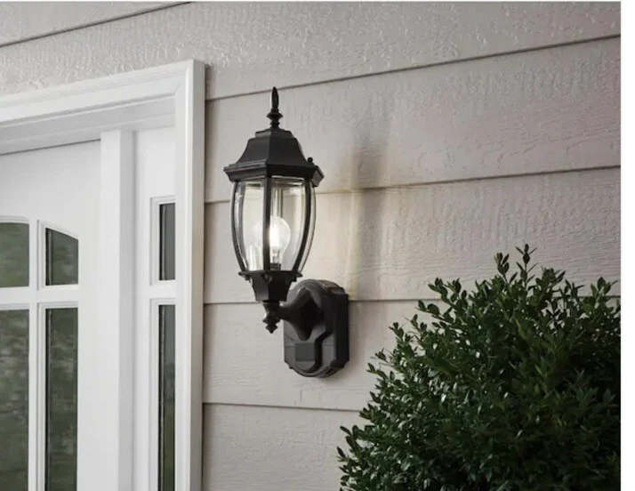 Hampton bay outdoor 2024 motion sensor light