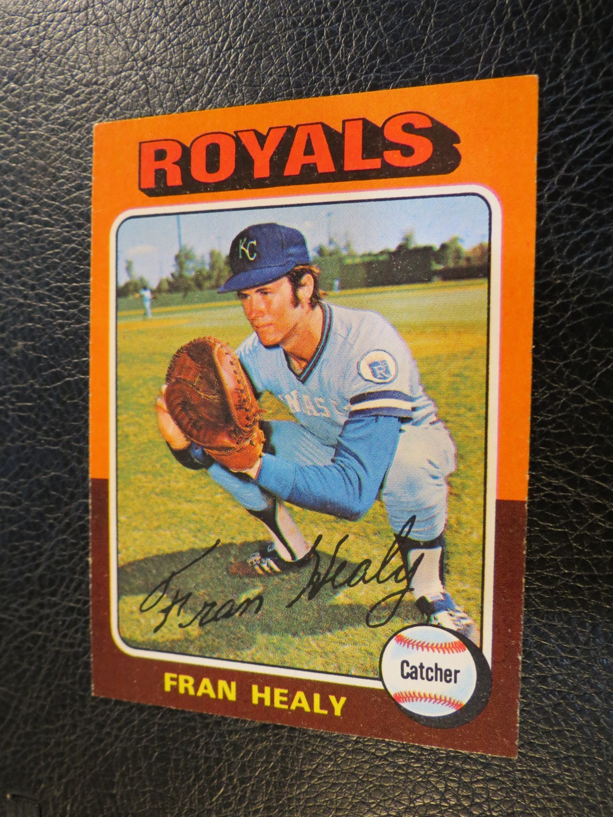 1975 TOPPS BASEBALL SET #251 Fran Healy, Kansas City Royals, EXMT